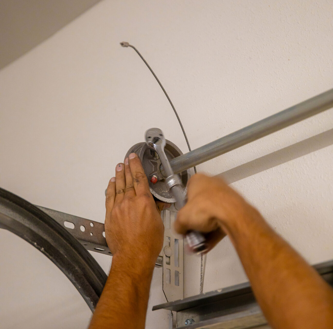 Garage door repair Tulsa